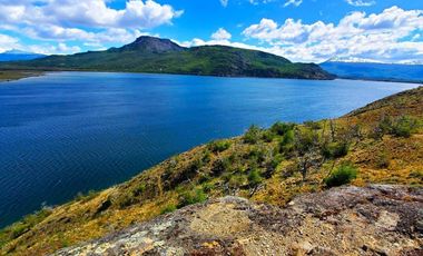 Patagonia, 22ha orilla del Lago Esmeralda