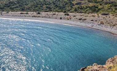 Patagonia, 2.7 Km de costa del Lago General Carrera