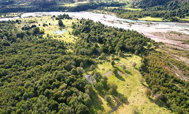 Patagonia, 178ha campo a orillas del rio El Engaño