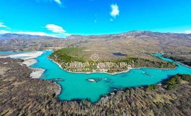 Patagonia, 2ha orilla rio Baker