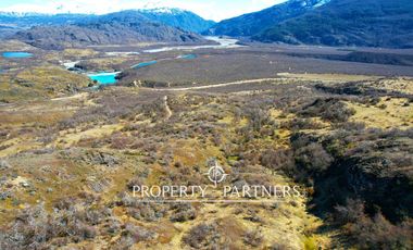 Patagonia, 440ha campo confluencia del Rio Baker con rio Neff