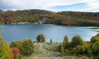 Patagonia, 2.800ha Excepcional Estancia Lago Bravo