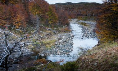 Patagonia, 2.800ha Excepcional Estancia Lago Bravo