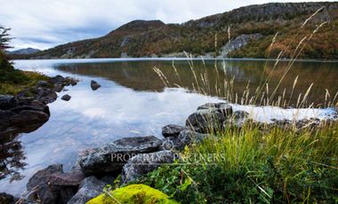 Patagonia, 2.800ha Excepcional Estancia Lago Bravo