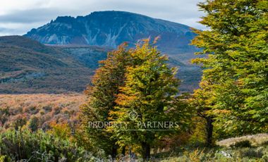 Patagonia, 2.800ha Excepcional Estancia Lago Bravo
