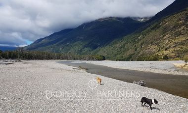 Patagonia, 600ha  campo a orillas rio Murta
