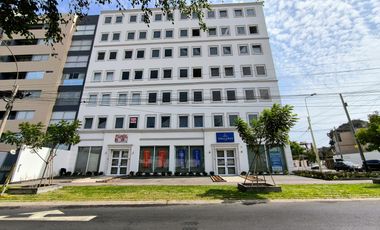 VENDO DEPARTAMENTOS DE ESTRENO EN LA AVENIDA LA ENCALADA - MONTERRICO