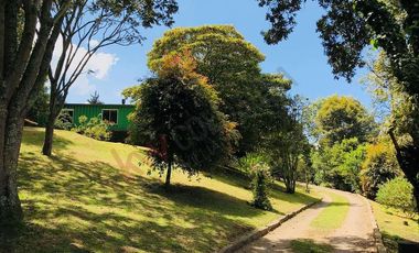 Vendo Casa Campestre en lote de 6400M2, Hacienda Meridor Tenjo