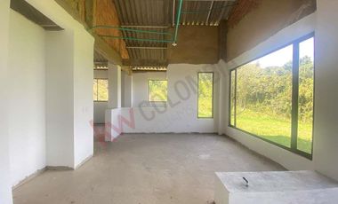 Vendo Casa Campestre en Lote de 10.000 m2 en la Calera Vereda El Hato-9236