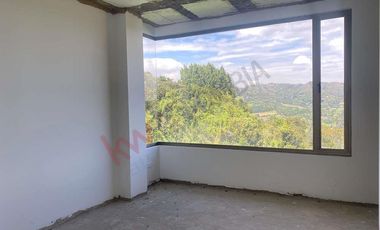 Vendo Casa Campestre en Lote de 10.000 m2 en la Calera Vereda El Hato-9236