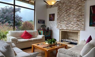 VENDO CASA EN LA CALERA- CLUB HOUSE-9410