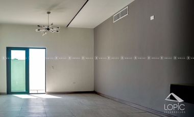 CASA EN VENTA EN  VALDIVIA II