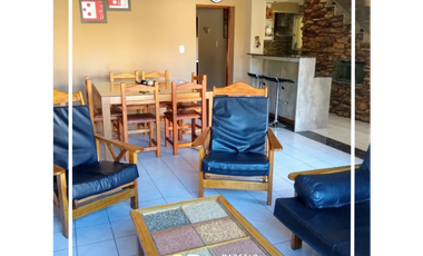 Venta | Casa  | 3 dorm | Indep y Sarmiento
