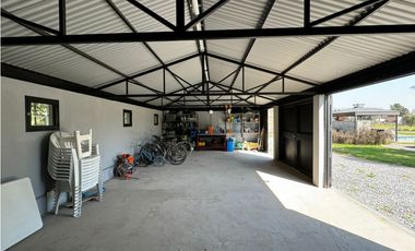 Casa quinta en Venta. Barrio de Chacras Malvinas en Brandsen