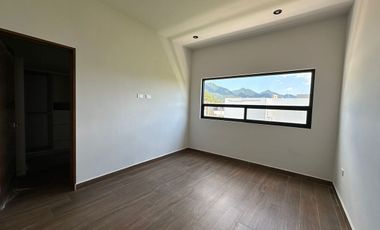 CASA EN VENTA EN AMORADA CARRETERA NACIONAL SANTIAGO
