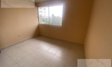 Departamento en Lomas Verdes