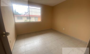 Departamento en Lomas Verdes