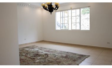 Se Alquila Casa en Costa Del Este