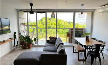 Se Vende Apartamento en Brisas del Golf