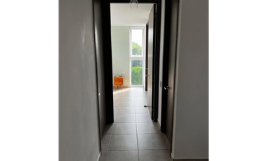 Se Vende Apartamento en Brisas del Golf