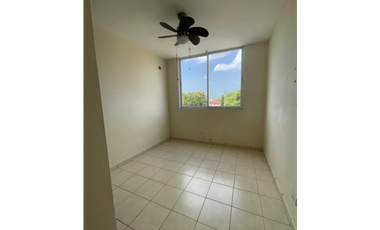 SE VENDE APARTAMENTO EN BETHANIA CAMINO REAL NEGOCIABLE