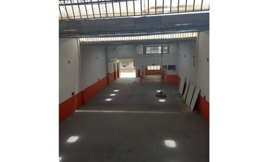 VENTA  BODEGA LAS FERIAS