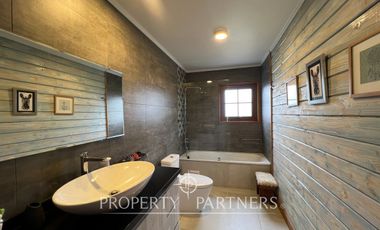 Hermosa casa en exclusivo condominio La Puntilla