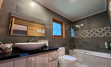 Hermosa casa en exclusivo condominio La Puntilla