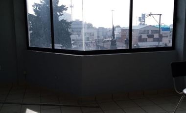 Venta de Edificio para uso de oficinas o departamentos en la colonia Américas en Toluca
