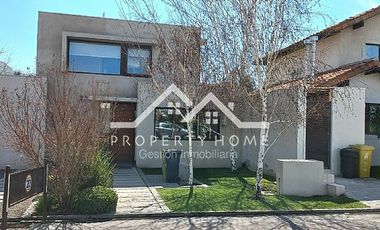 EXCELENTE PRECIO CASA MEDITERRÁNEA 3D+PISCINA+QUINCHO P ROJA