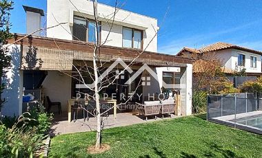 EXCELENTE PRECIO CASA MEDITERRÁNEA 3D+PISCINA+QUINCHO P ROJA
