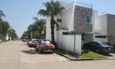 CASA EN VENTA EN FRACCIONAMIENTO, CUAUTLA MORELOS