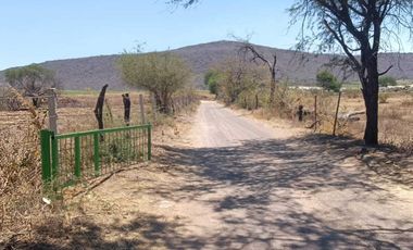 TERRENO EN VENTA MULTIFUNCIONAL EN VILLA CORONA  JAL.