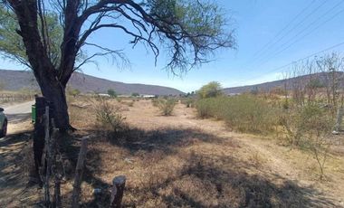 TERRENO EN VENTA MULTIFUNCIONAL EN VILLA CORONA  JAL.