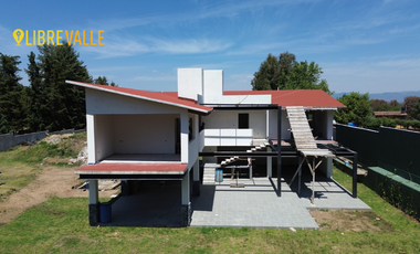 VENTA CASA EN CERRO GORDO, VALLE DE BRAVO-PROYECTO NUBES ALTAS