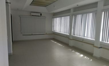 OFICINA EN RENTA EN CIUDAD DEL CARMEN, PUERTO PESQUERO