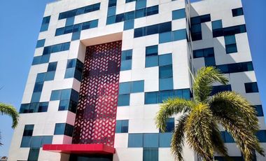 EDIFICIO CON OFICINAS EN RENTA EN CD. DEL CARMEN