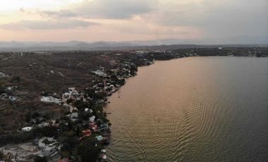 Hotel en  Venta en Tequesquitengo