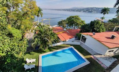 Hotel en  Venta en Tequesquitengo