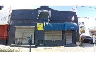 Local comercial en VENTA sobre calzada Madero