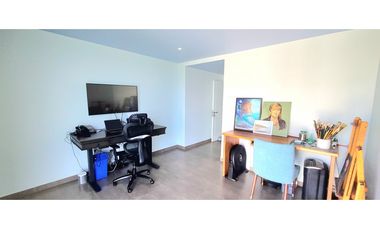 Venta departamento de lujo frente al mar en edificio Ibiza en Manta.