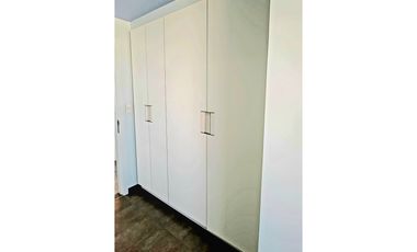 Venta departamento de lujo frente al mar en edificio Ibiza en Manta.