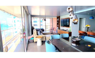 Venta departamento de lujo frente al mar en edificio Ibiza en Manta.