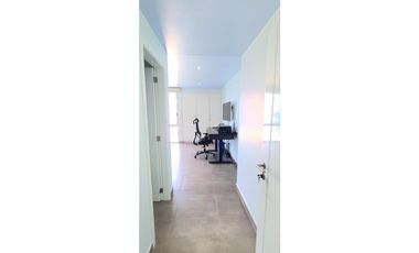 Venta departamento de lujo frente al mar en edificio Ibiza en Manta.