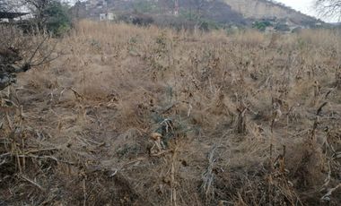 VENTA DE TERRENO  CON ESCRITURA PUBLICA Y TOTALMENTE BARDEADO , EN JIUTEPEC MOR.