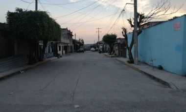 VENTA DE TERRENO  CON ESCRITURA PUBLICA Y TOTALMENTE BARDEADO , EN JIUTEPEC MOR.
