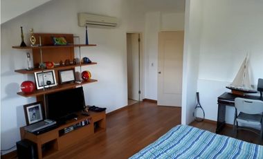 CASA L/B EMBASSY GARDENS CLAYTON 400M2