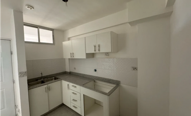 SE VENDE APARTAMENTO EN LAS ACACIAS NEGOCIABLE