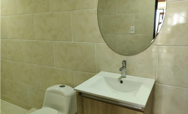 SE ALQUILA OFICINA EN AVENIDA BALBOA NEGOCIABLE