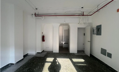 ALQUILER  O VENTA LOCAL EN CASCO ANTIGUO NEGOCIABLE